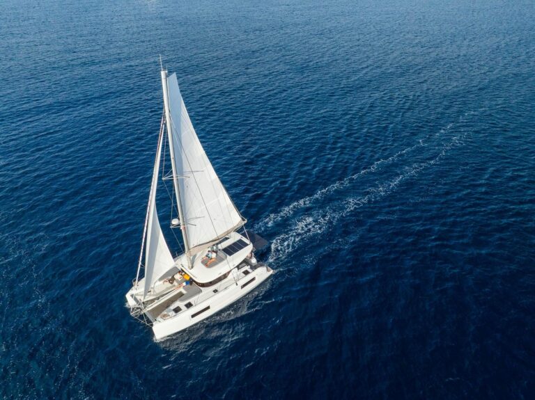 Lagoon 38