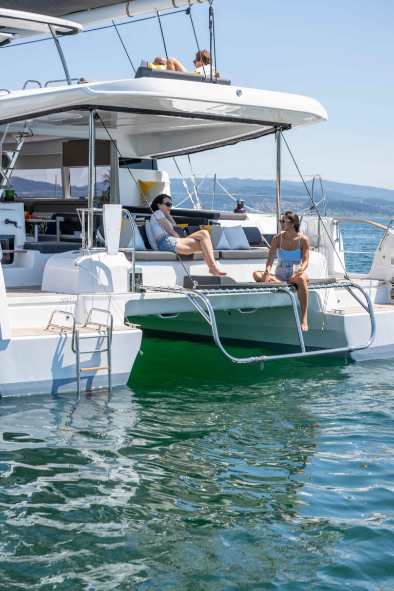 Lagoon 43