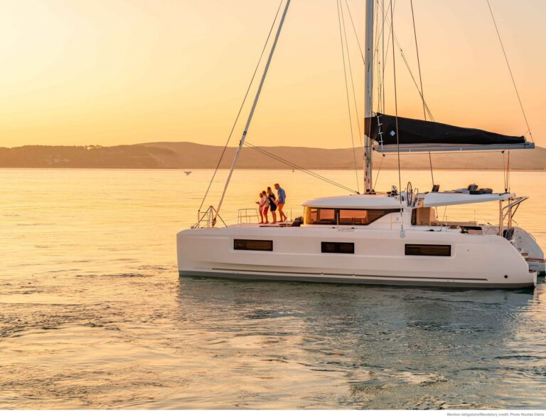 Lagoon 46 Iconic