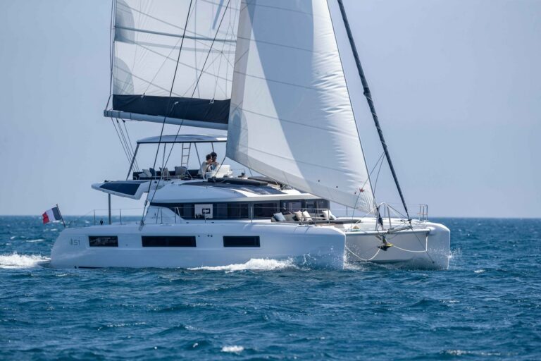 Lagoon 51 Iconic