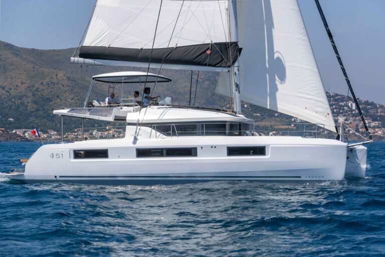Lagoon 51 Iconic