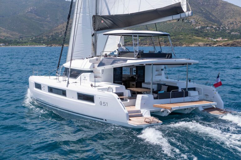 Lagoon 51 Iconic