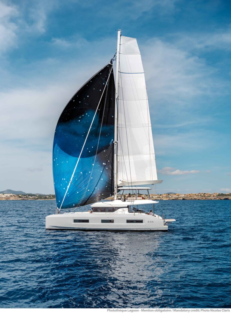 Lagoon 55
