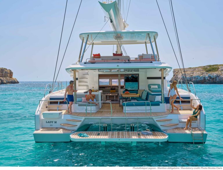 Lagoon 55