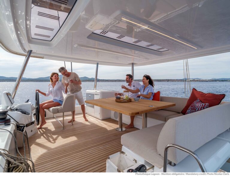 Lagoon 55